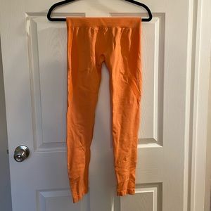 Orange legging NVGTN size medium runs small